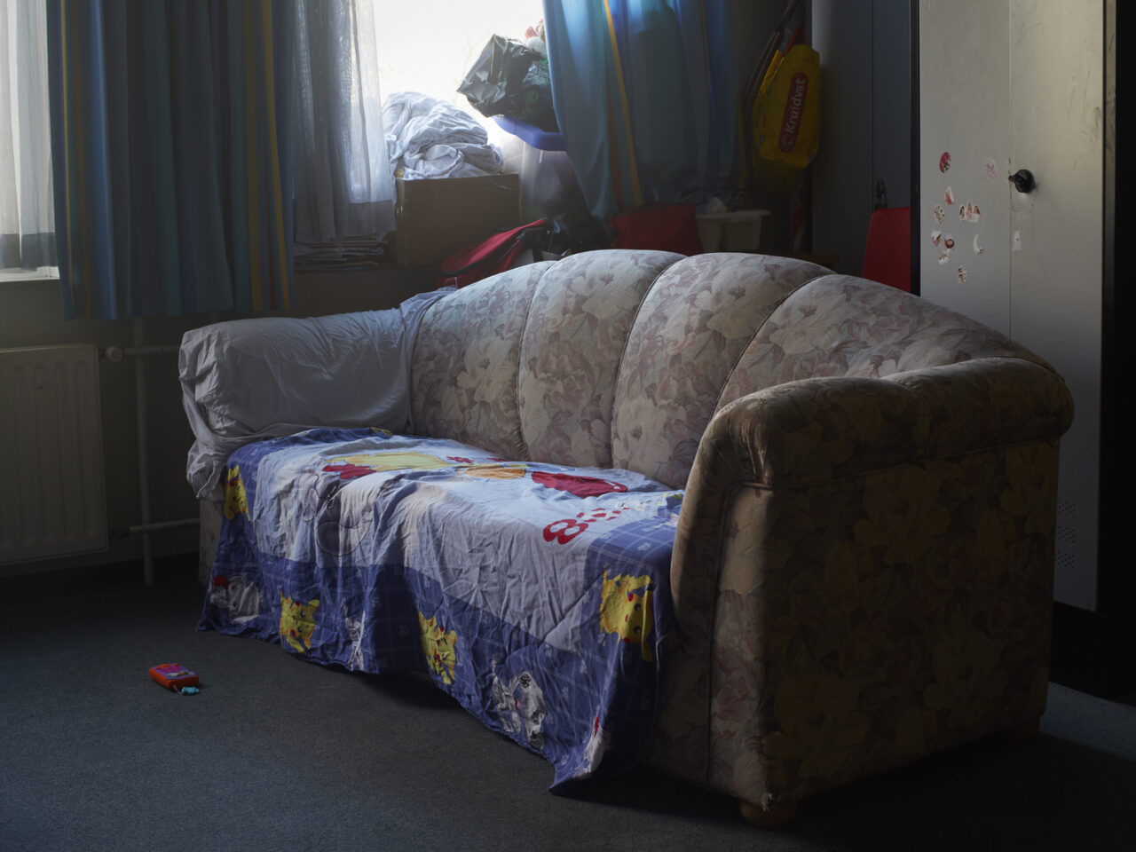 Denny en Angela’s kamer, Gezinslocatie  voor uitgeprocedeerde asielzoekers met beperkte bewegingsvrijheid, Katwijk 