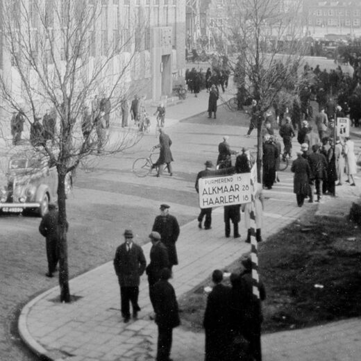 Geschiedenis op zolder: unieke foto's van de Februaristaking