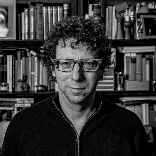 Literaire Kroniek: Arnon Grunberg werpt een essayistische schijnwerper op de literatuur